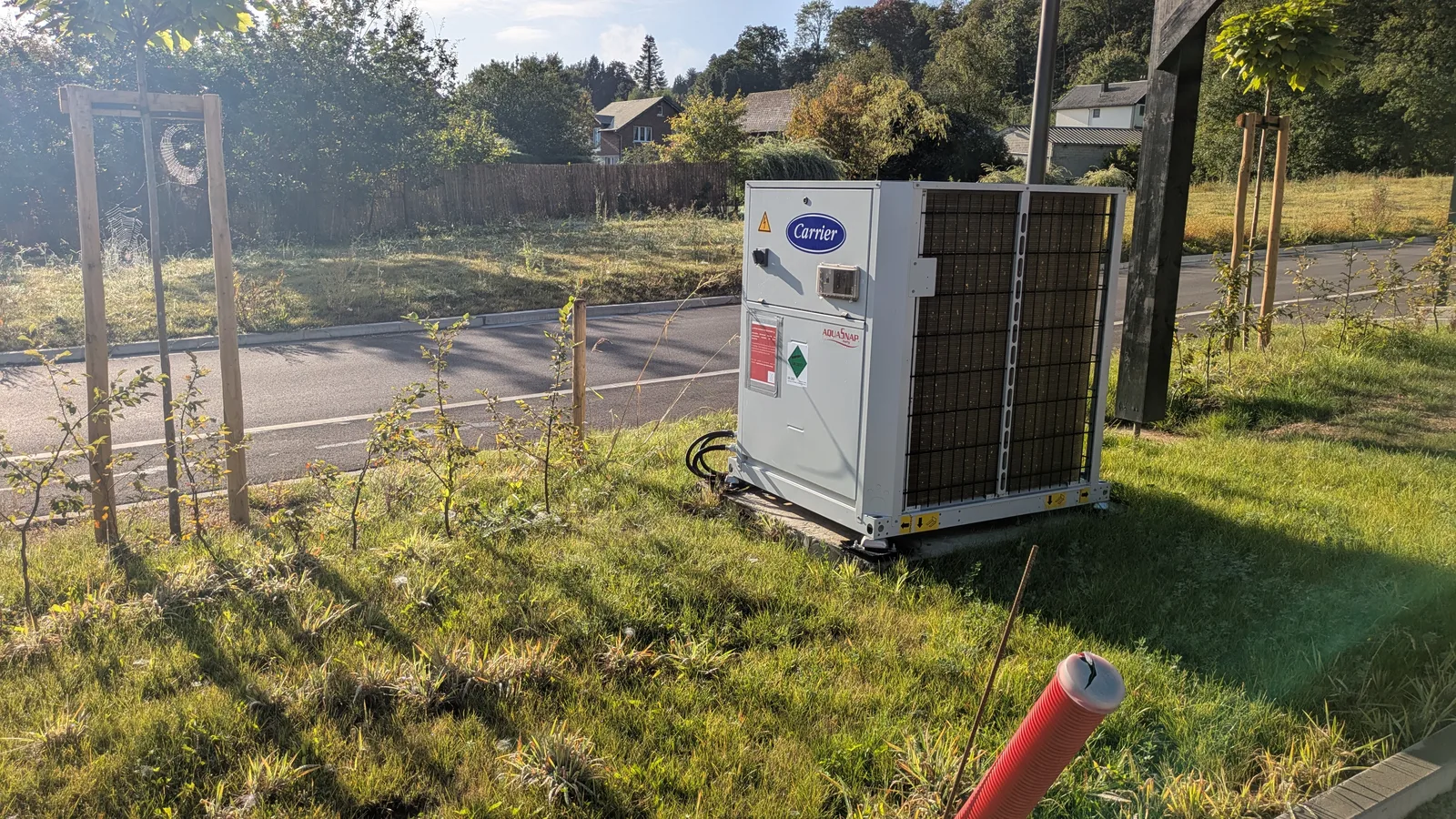 Pompe à chaleur air/eau R407C Carrier 61AF 035B - Heat pump air/water R407C Carrier 61AF 035B